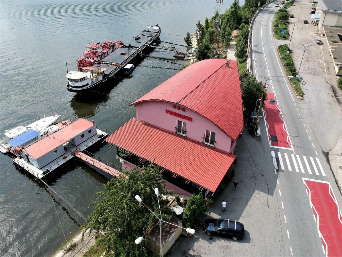 Pensiunea Taka Orsova Exterior photo